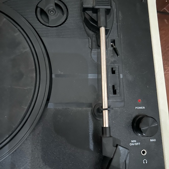 Crosley record player🤍 - Picture 2 of 4